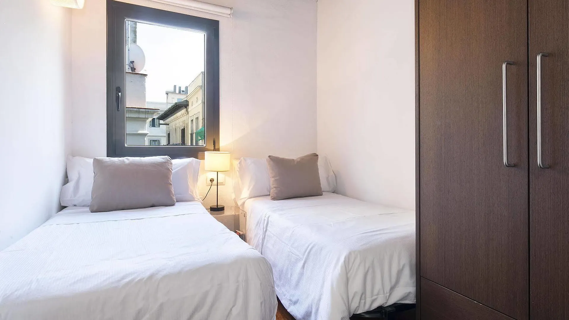 Inside Barcelona Apartments Esparteria