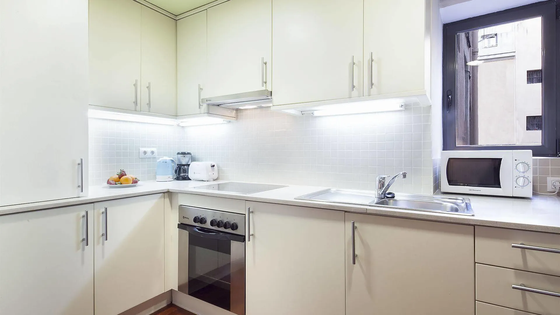 Inside Barcelona Apartments Esparteria