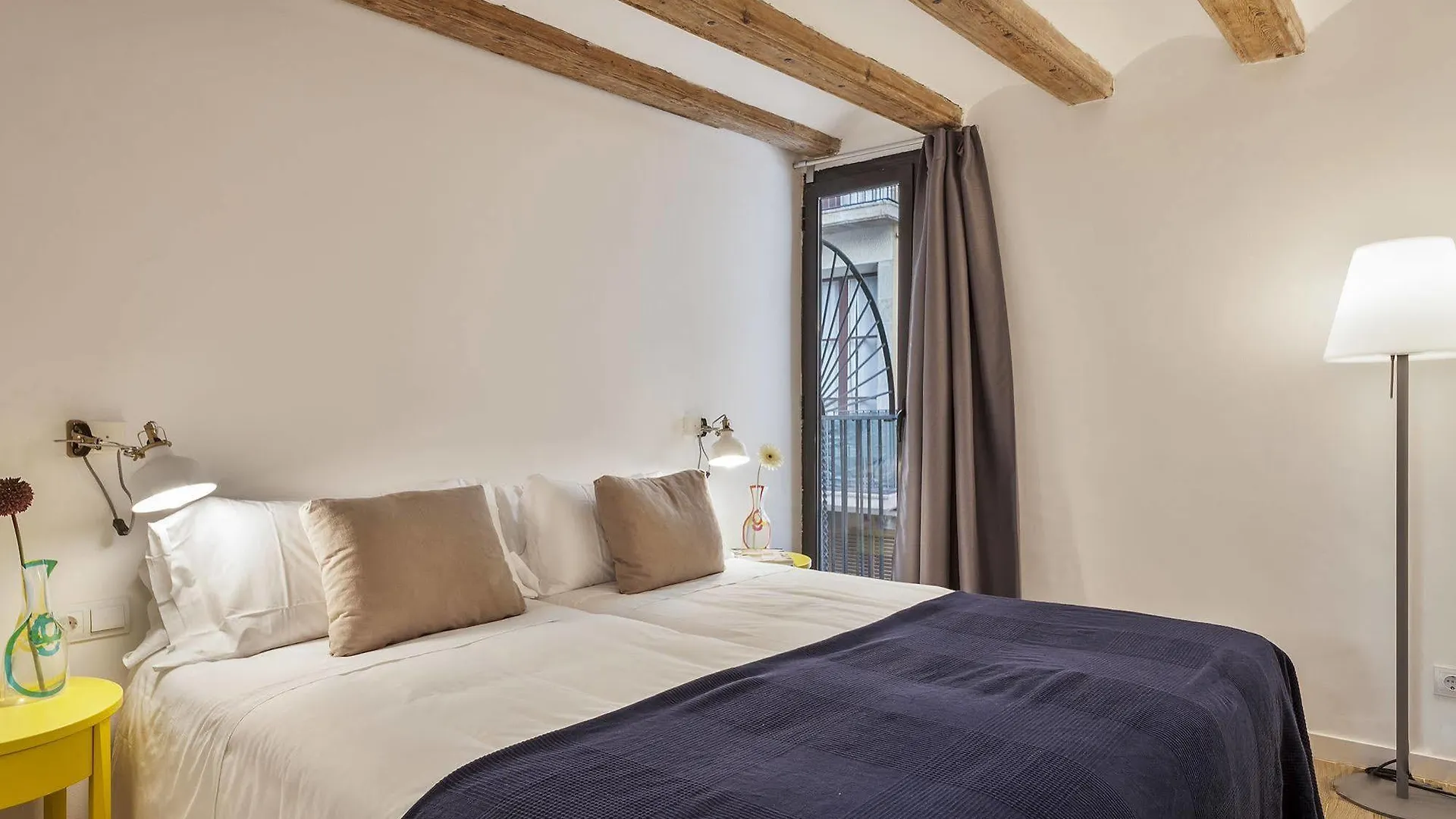 Inside Barcelona Apartments Esparteria Spanyolország