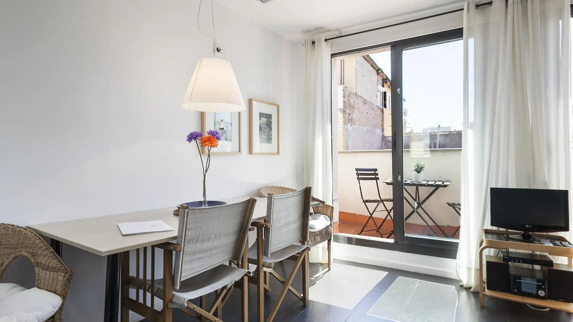 Inside Barcelona Apartments Esparteria 0*,  Spagna
