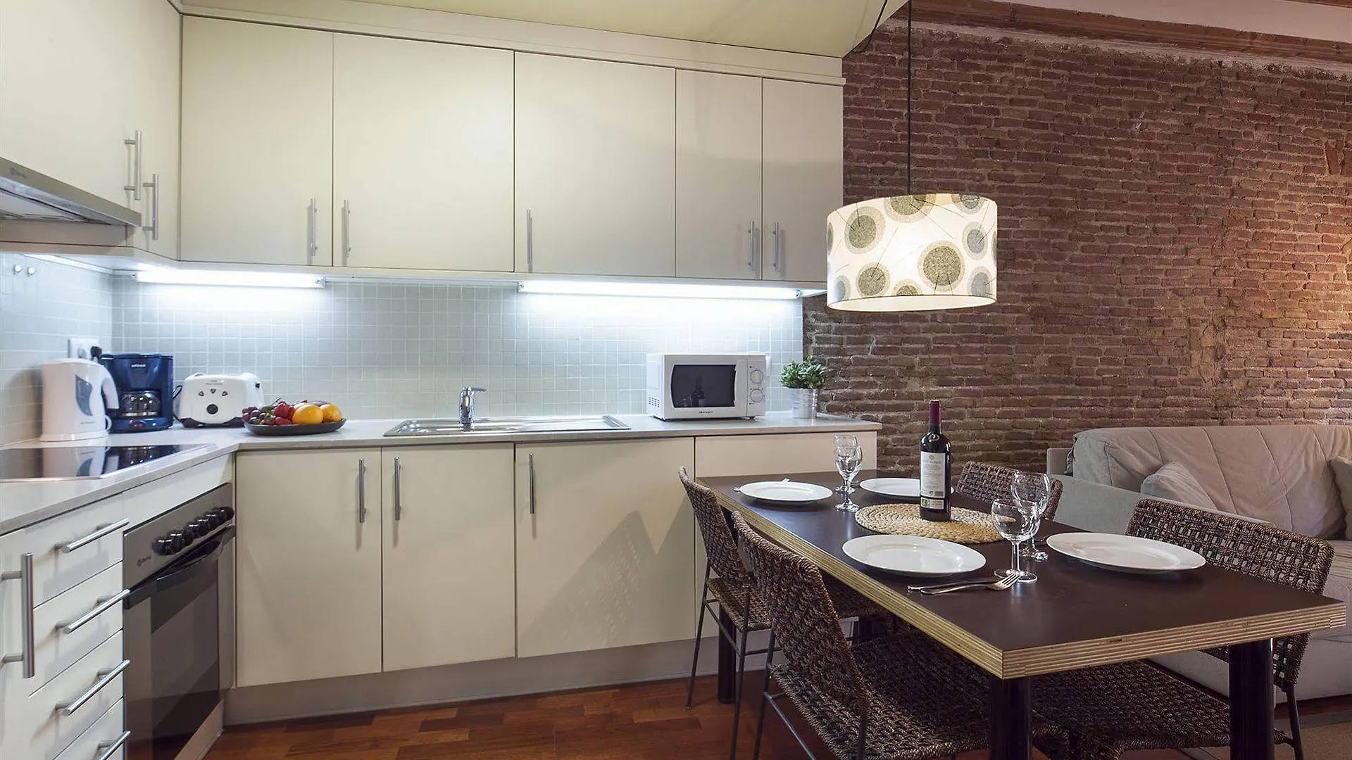 Inside Barcelona Apartments Esparteria